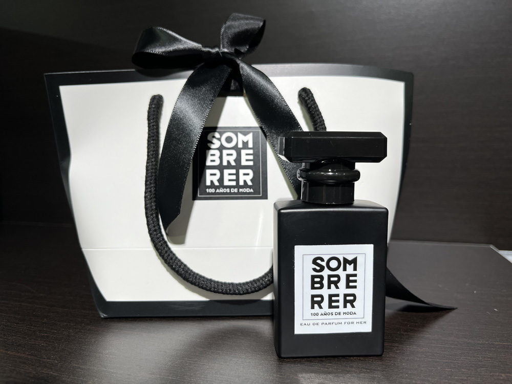 Sombrerer perfume para ella